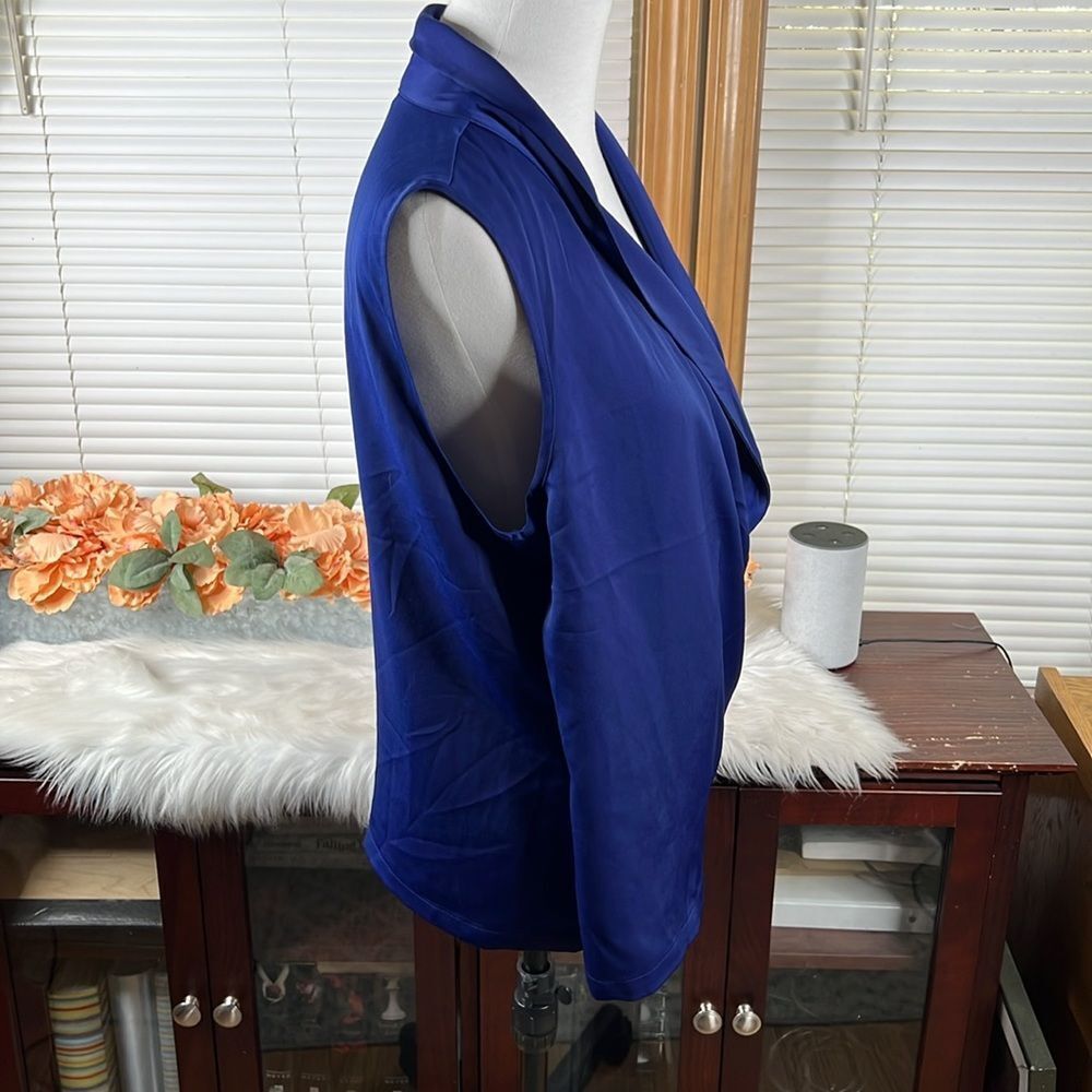 Banana Republic Factory Wrap Blouse Size Large NWT - Picture 3 of 9
